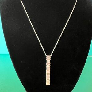 🌸🌸 Authentic Tiffany & Co. Atlas Bar Pendant